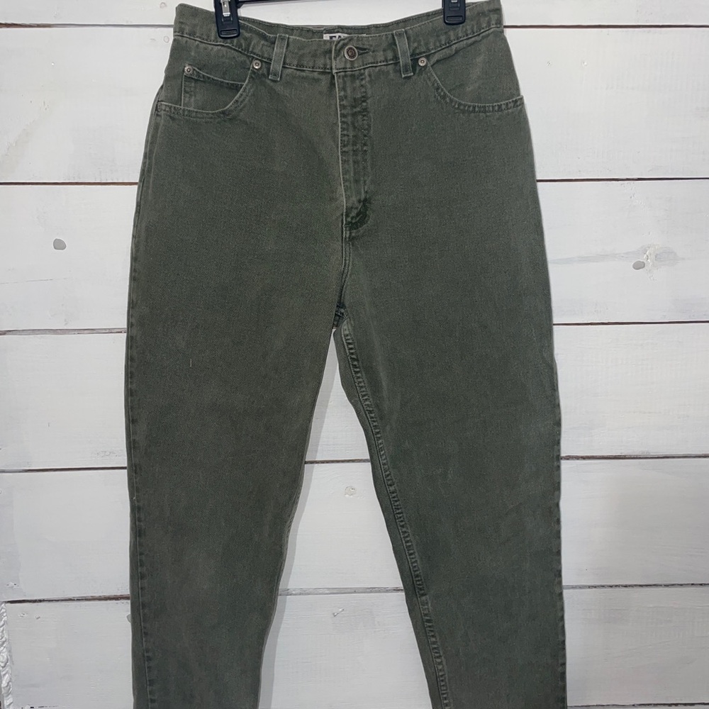 FALLS CREEK 90s Mom Jeans